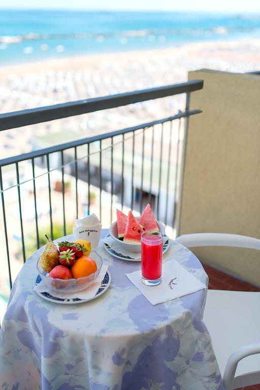 Hotel Belsoggiorno Cattolica Exterior photo